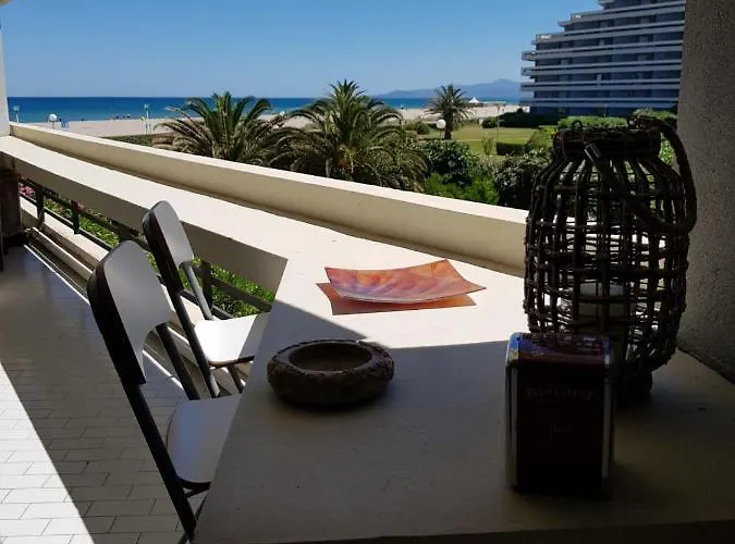 Superbe A En Roussilon Avec Vue Sur Et Montagne Daire Canet-en-Roussillon